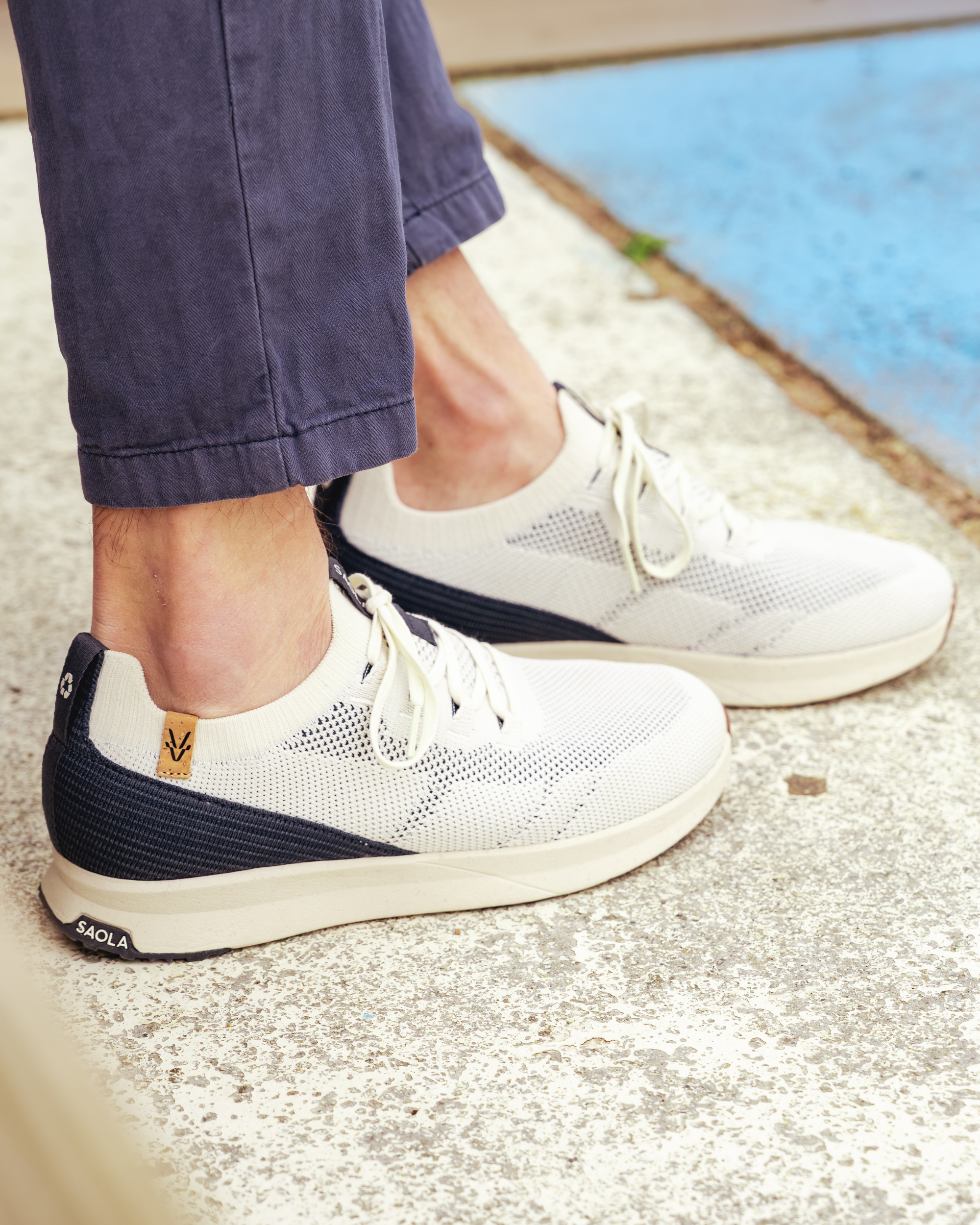 Tsavo 3 M White Navy - SAOLA EUROPE © 2024