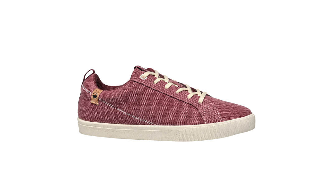 Basket femme de couleur burgundy vue du coté droit