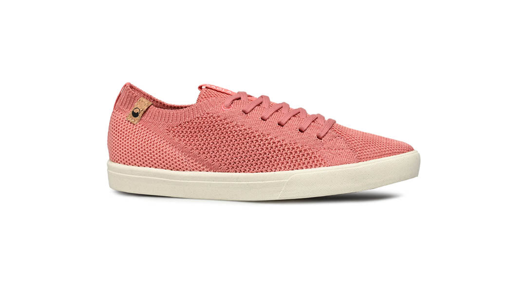 Basket femme de couleur rose vue du coté droit
